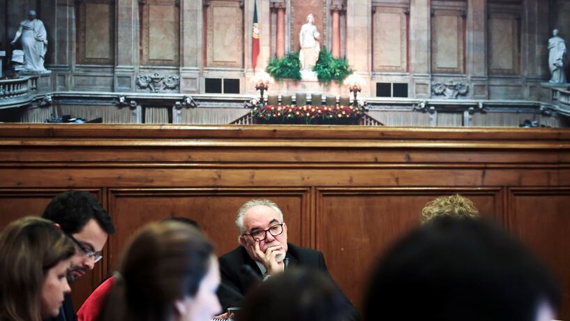 Governo confirma corte de 14,7% nas novas pensões antecipadas 