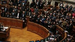 Partidos mantêm isenção no IMI, imposto-bala chumbado