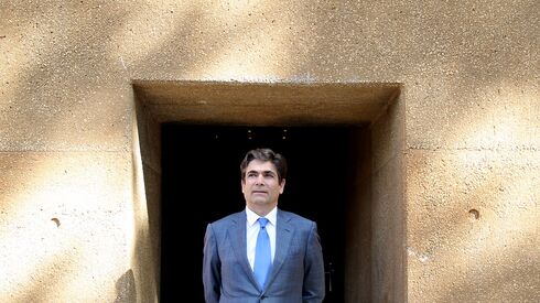 Navigator arrenda terras em Espanha para ter eucalipto