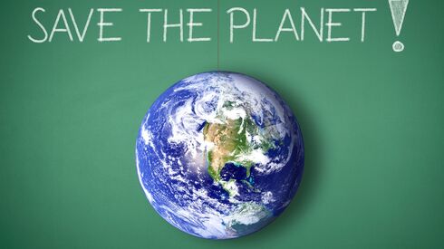 Uma sombra num planeta que se quer mais luminoso