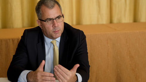 Talib Sheikh: “Prefiro investir em dívida de bancos na Europa do que em ações do setor” 