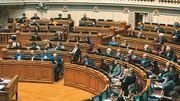 Parlamento debate quarta-feira 