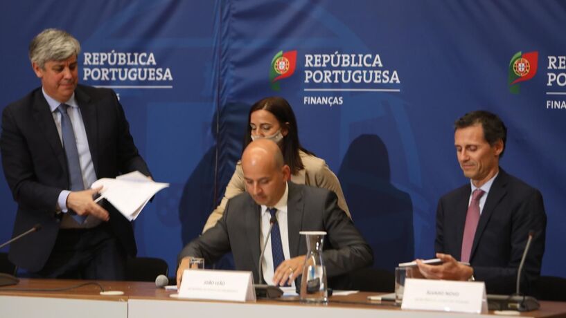 Portugal vai reembolsar 8.000 milhões na próxima semana. Já tem o dinheiro