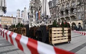 Merkel afirma que país atravessa 'nova pandemia' e reforça confinamento