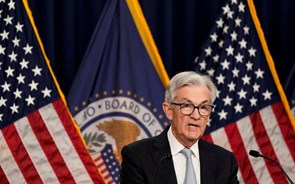 'Há mais subidas por vir', adverte Powell