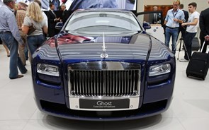 Rolls-Royce faz recolha de um único carro