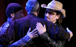 Bono lança campanha para net chegar a 350 milhões pessoas pobres