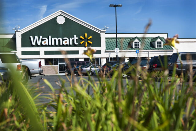 É mais difícil conseguir emprego num supermercado Walmart que entrar em Harvard