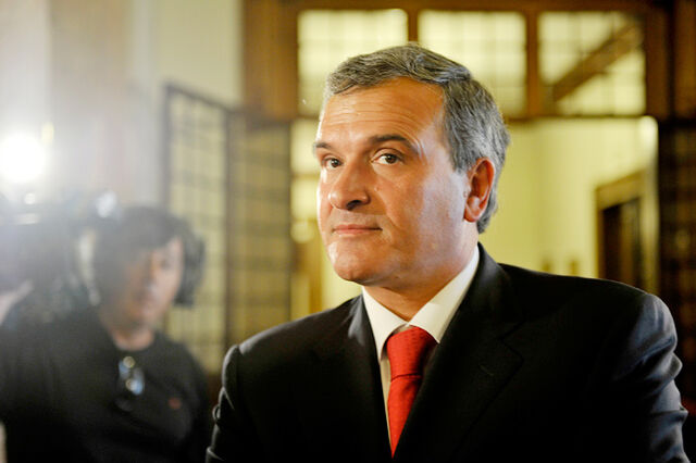 Miguel Relvas em operação para comprar a dona da Meo