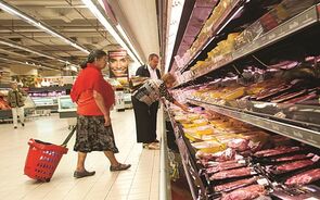 Os portugueses vão menos ao supermercado? Compram menos comida?  