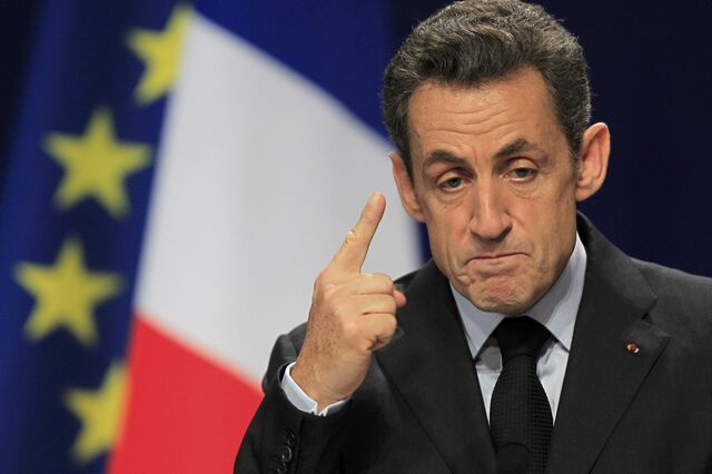 França vê pela primeira vez um ex-presidente detido 