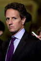 14 de Julho de 2011- Timothy Geithner, secretário de Estado do Tesouro dos Estados Unidos, declara que o Congresso não tem mais tempo para decidir sobre o aumento do tecto da dívida norte-americana. Estados Unidos estavam na iminência de entrar em incumprimento.