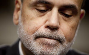 4 de Outubro de 2011 - Ben Bernanke avisou os políticos que o descontrolo orçamental será uma ameaça ao crescimento económico
