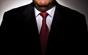 9 de Fevereiro de 2011 - O milionário mexicano Carlos Slim foi eleito pela revista Forbes o mais rico do mundo. Este ano declarou que pretendia aumentar o seu investimento na Colômbia.