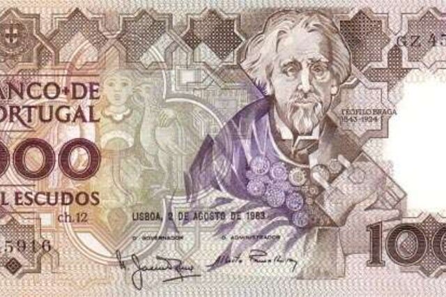 12 anos depois de sair de circulação, ainda há 20 milhões de notas de escudo por trocar