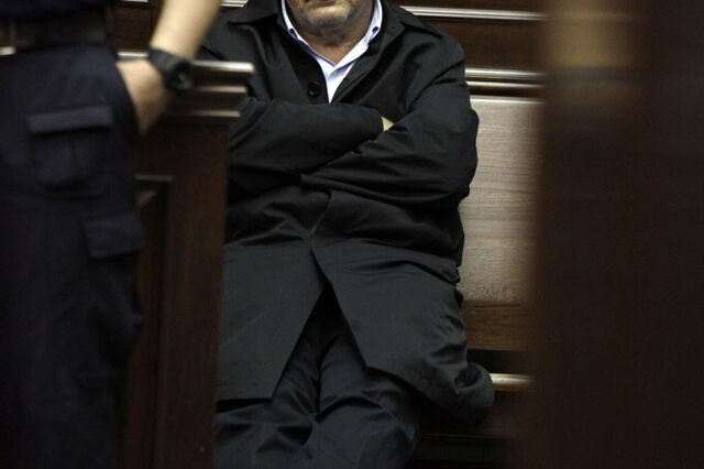 Strauss-Kahn consegue acordo confidencial com empregada de hotel que o acusou de violação