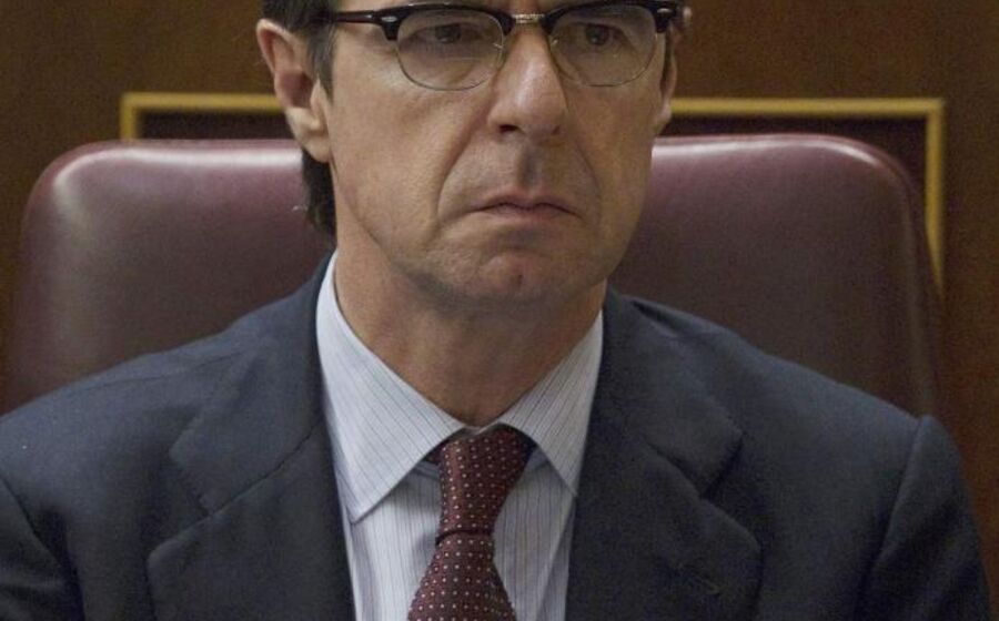 José Manuel Soria, Ministro de Indústria, Comércio e Turismo