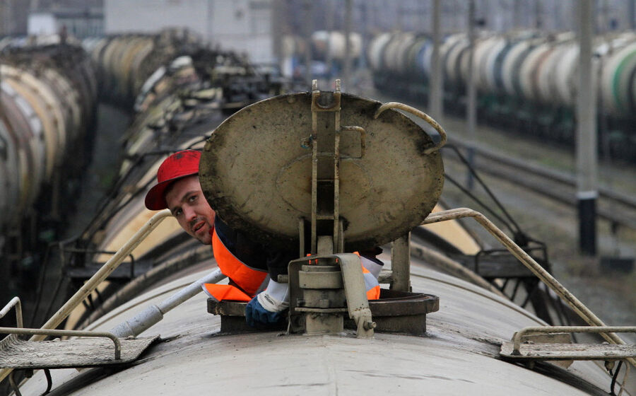 31 de Outubro de 2011- O multimilionário da siderurgia Vladimir Lisin ganha quase 75% da unidade Freight One da empresa estatal OAO Russian Railways com uma licitação de 125,5 mil milhões de rublos.