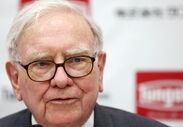 Warren Buffett  - Berkshire Hathaway - 44 mil milhões de dólares