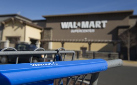 Wal-Mart dispara após lucros acima das estimativas