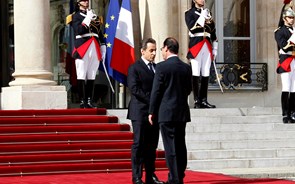 Sondagem coloca Sarkozy à frente de Hollande em cenário de novas eleições