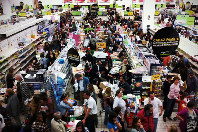 Hipermercados multados em 920 mil euros por vendas com prejuízo