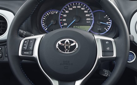 Toyota prevê atingir vendas recorde em 2013