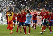 Espanha bicampeã europeia depois de golear Itália por 4-0