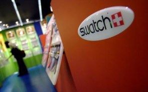 Swatch processa UBS e Credit Suisse