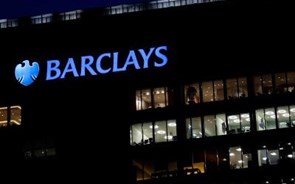 Barclays anuncia perdas de 1,04 mil milhões de libras e corte de 3.700 postos de trabalho