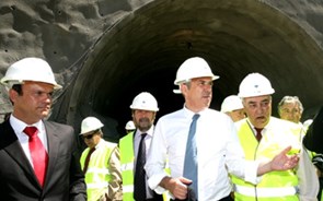 Sócrates aceita convite de Costa para inauguração do Túnel do Marão. Passos recusa