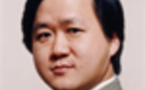 Steve Tsang
