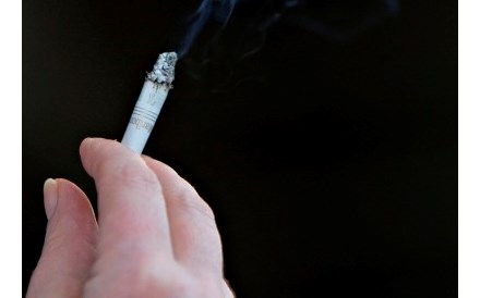 Lei do tabaco dá multa a 4.200 restaurantes e bares