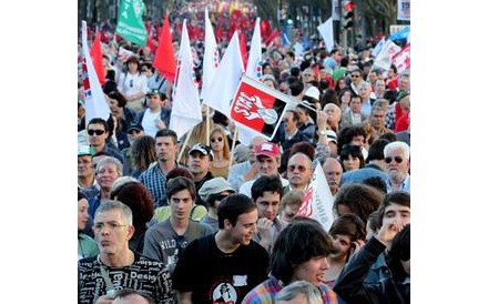 Ades&atilde;o &agrave; greve? Sindicatos falam de 90%, Governo de 4%