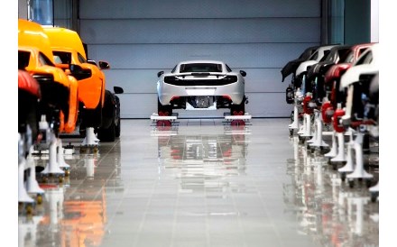 McLaren d&aacute; passo de gigante para concorrer com a Ferrari e Lamborghini