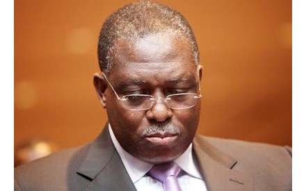  Angola diz que não é possível notificar Manuel Vicente