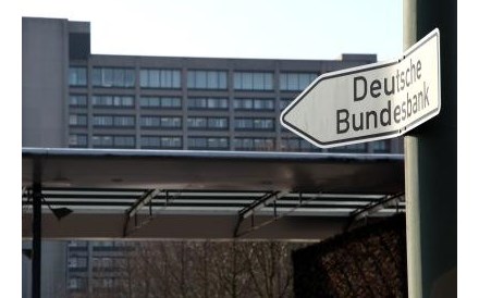 Alemanha deve regressar às rígidas regras internas sobre dívida em 2022, avisa Bundesbank