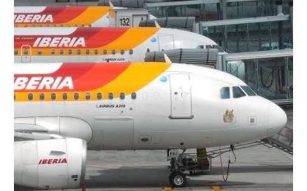 Iberia convoca sindicatos no terceiro dia de greve