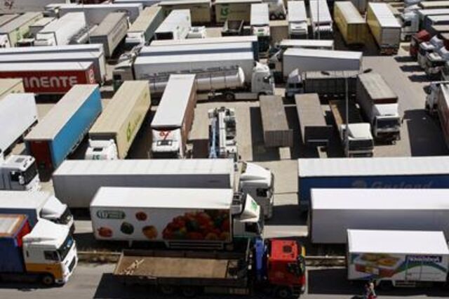 Guerra na Ucrânia agrava falta de profissionais no transporte rodoviário de mercadorias europeu