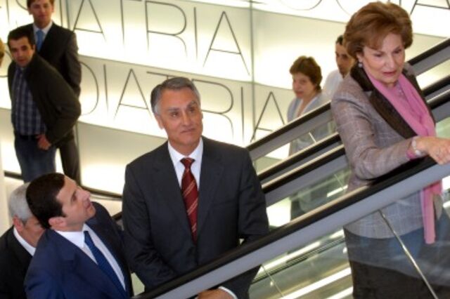 Maria Cavaco Silva promove encontro com mulheres empresárias