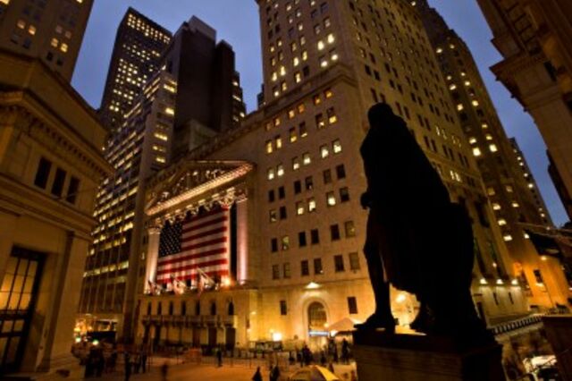 Tecnológicas arrastam Wall Street para o vermelho. 'Rally' do Pai Natal pode ter passado