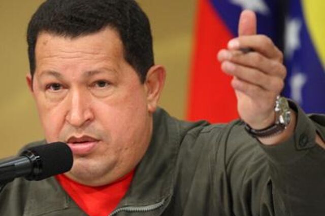 Fotografia falsa de Chávez retira “El País” de circulação