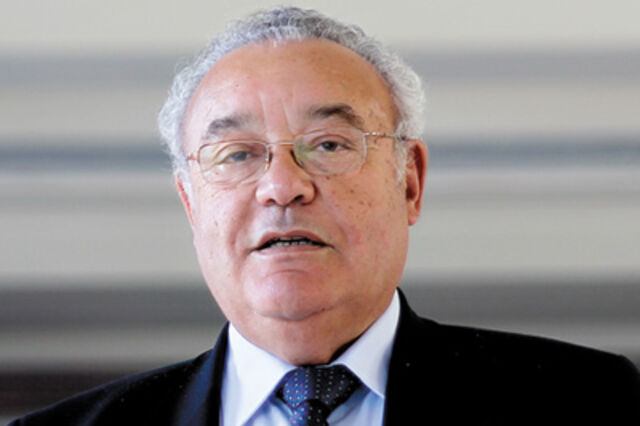 Comissão para a Descentralização defende novo referendo e regiões administrativas