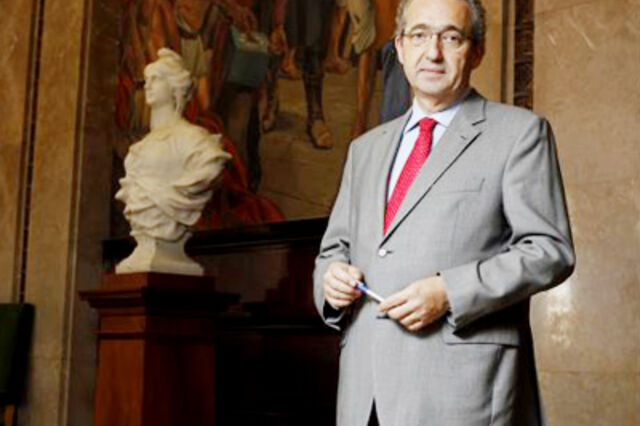 Ribeiro e Castro critica contratação de Sócrates pela RTP