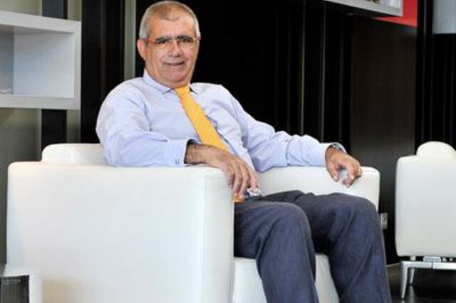 Edol conta com o M&eacute;dio Oriente para remediar a crise interna 