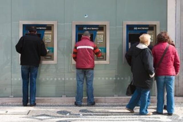 Suíça bloqueia levantamentos Multibanco a estrangeiros com situação fiscal irregular