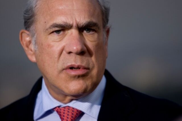 Gurría: Salário mínimo não pode dar um salto 'todos os anos'