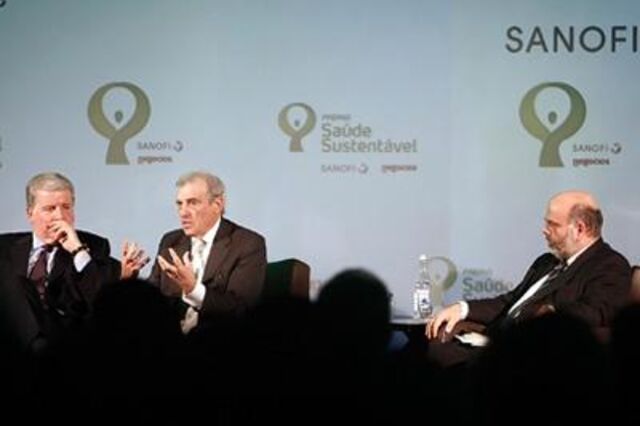 Sustentabilidade da Sa&uacute;de s&oacute; se consegue com as pessoas