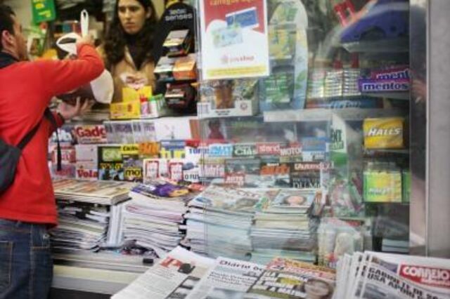 Campanha lançada por jornalistas da Visão alcança 200 mil euros para leilão pelo título