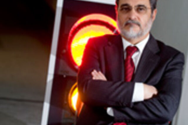 Soltr&aacute;fego - Luz verde &agrave;s solu&ccedil;&otilde;es de tr&acirc;nsito